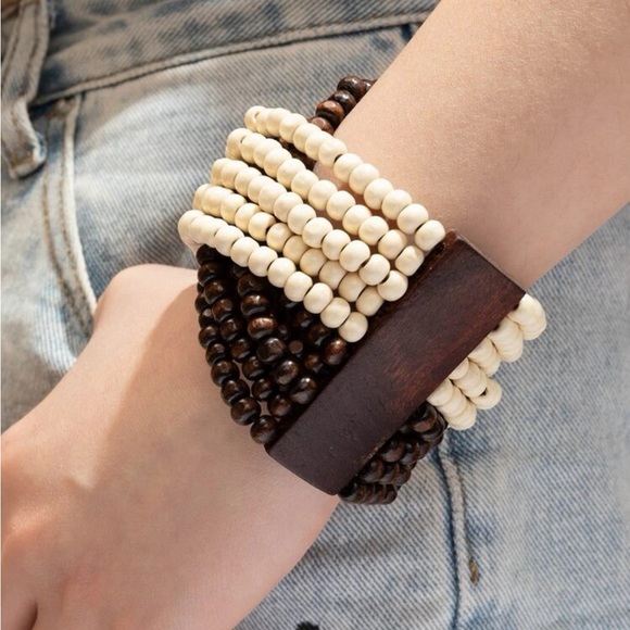 Jewelry - Wooden Bead Bracelet